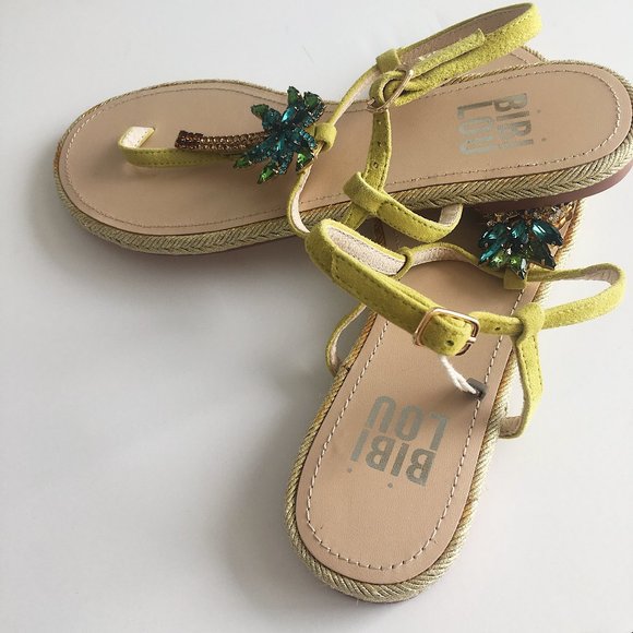 HOST PICK🌸NWOB Anthropologie Bibi Lou Sandals - Picture 3 of 8